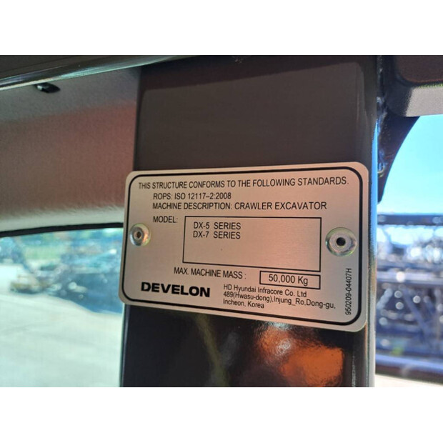 2025 Develon DX300LC-7M-39902983