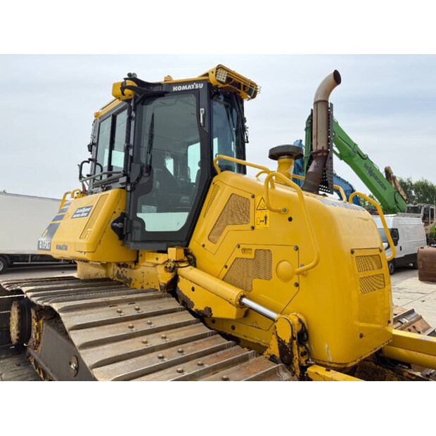2016 Komatsu D61PXI-24-39903308
