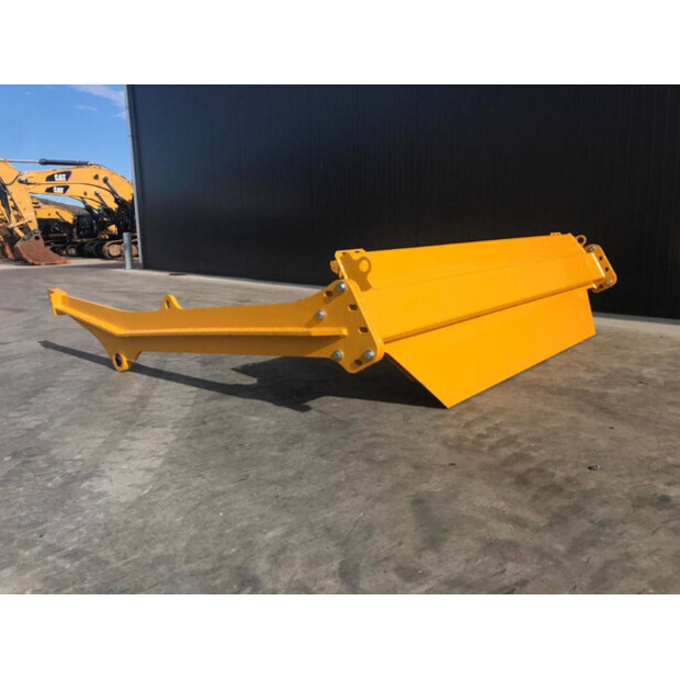 2024 بيل B30E-39904804