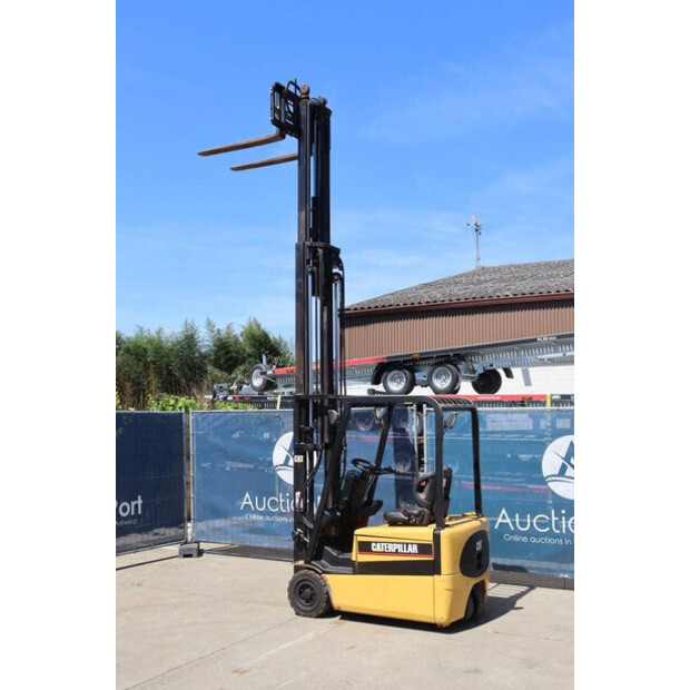 2001 Caterpillar EP16KT-39907262