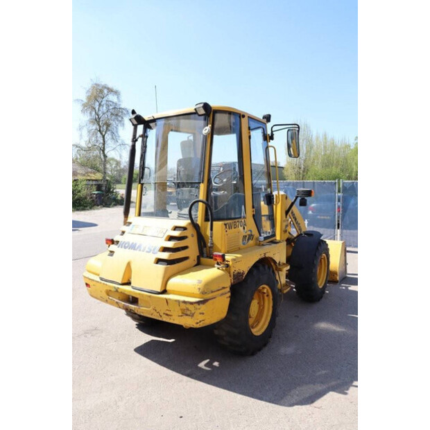 1998 Komatsu WB70A-39908386
