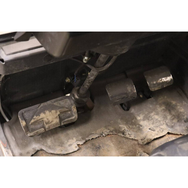 2004 Linde E16C-39909173