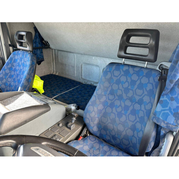 Iveco EUROCARGO 120E22-39909781