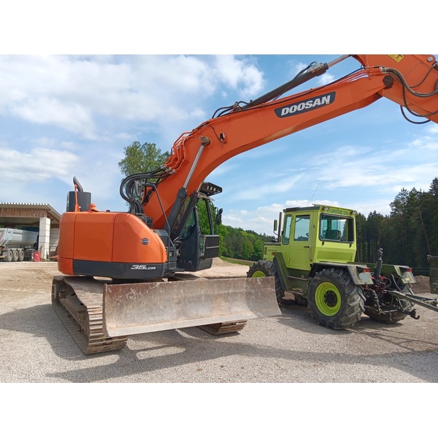 2018 Doosan DX235LCR-5-39918917