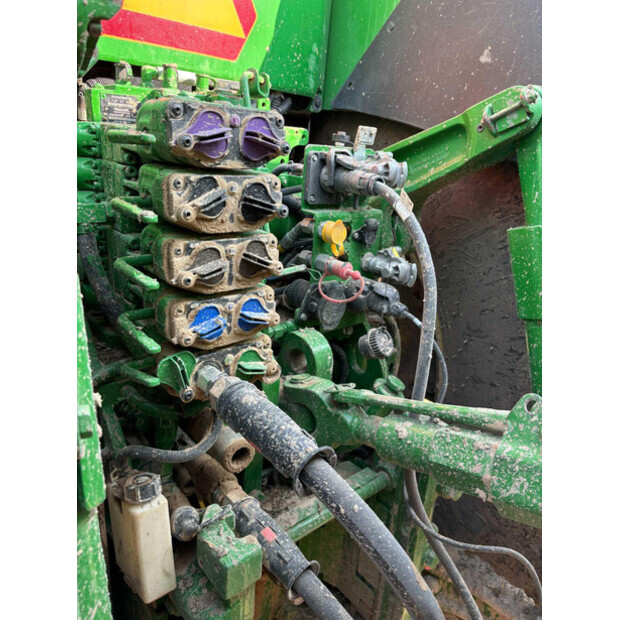 2018 JOHN DEERE 7310R-39967004
