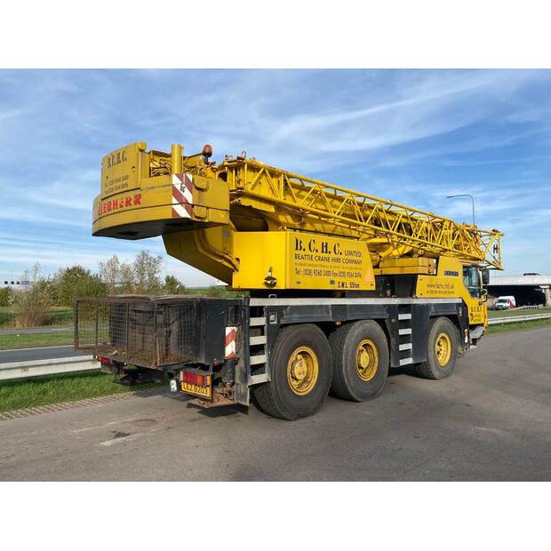 2004 ليبهير LTM1055-39969612
