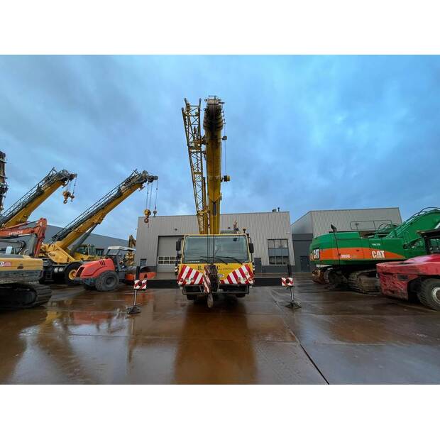 2004 ليبهير LTM1055-39969646