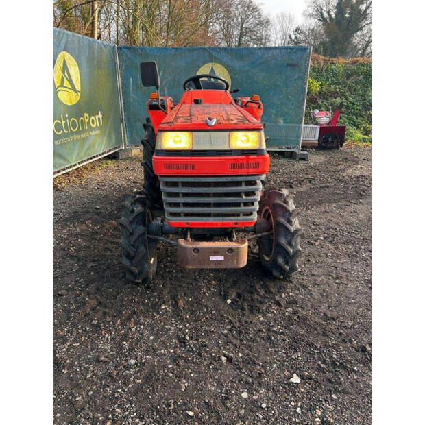 KUBOTA L1-215-40014088