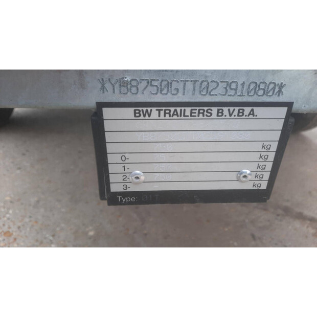 BW Trailer 01T-40014703