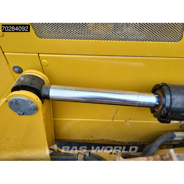 2016 كاتربيلر D6N LGP-40015785