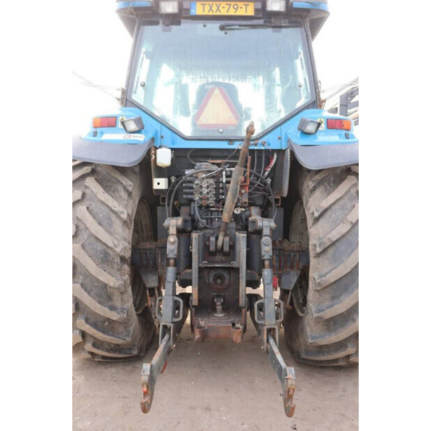 1995 New Holland 8670-40017349