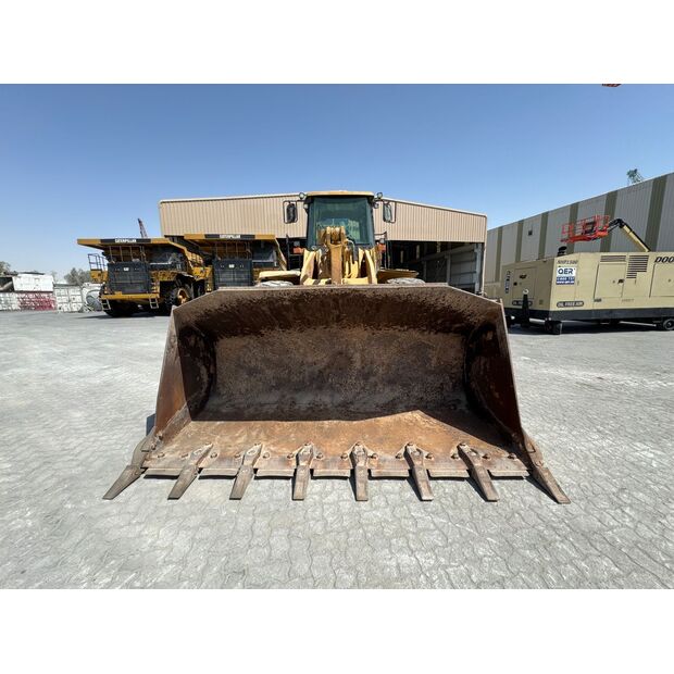 2005 كاتربيلر 966G-40018439