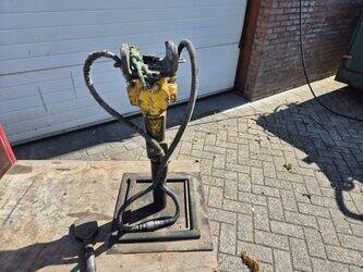 صورة ل مرفقات أخرى