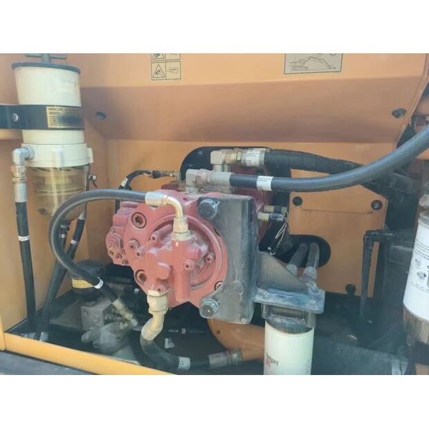 Hyundai R215VS-40037841
