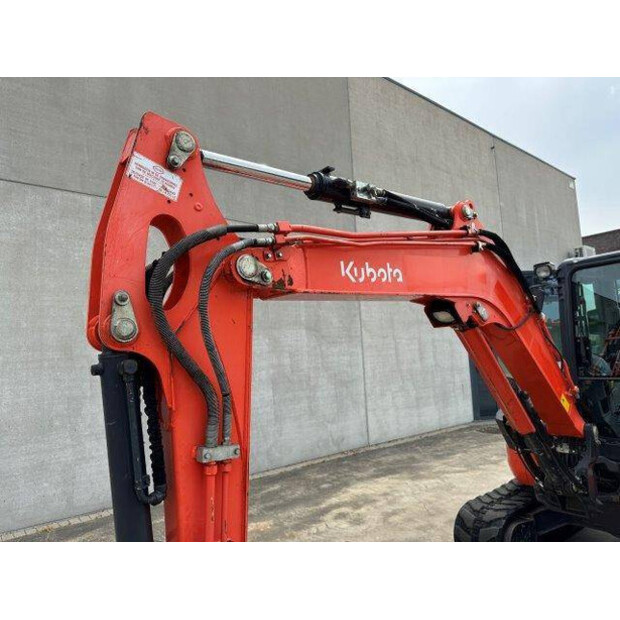 2016 KUBOTA U55-4-40039725