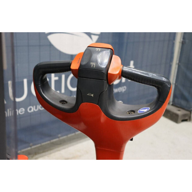 2016 Fenwick-Linde L10B-40040547