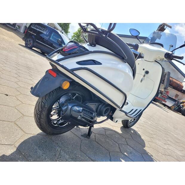 VESPA Sprint-40136185