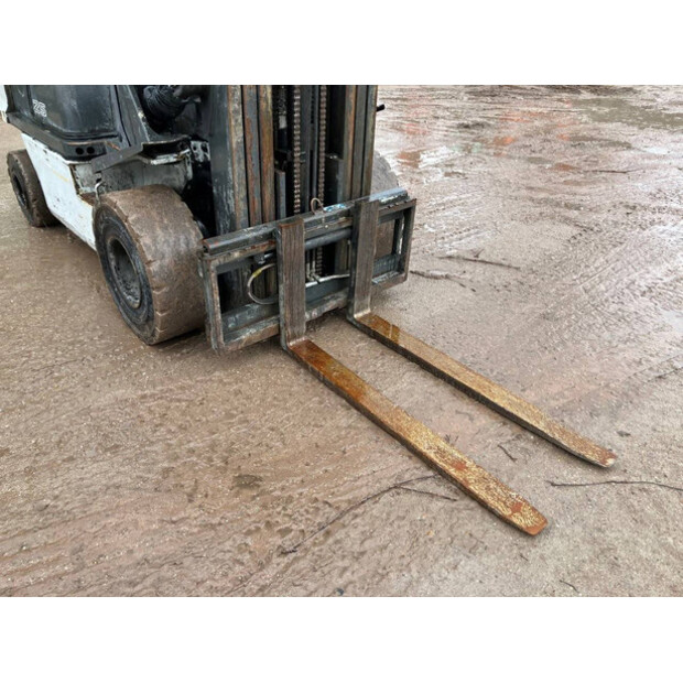 2019 UNICARRIERS Y1D2A25Q-40140647