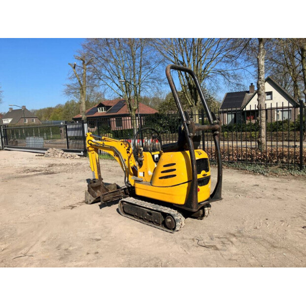 2004 JCB 8008-40140773