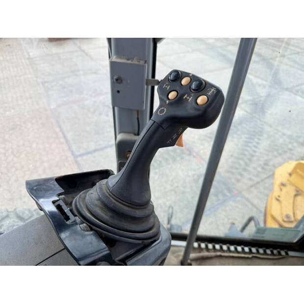 2011 Caterpillar 14M-40159161