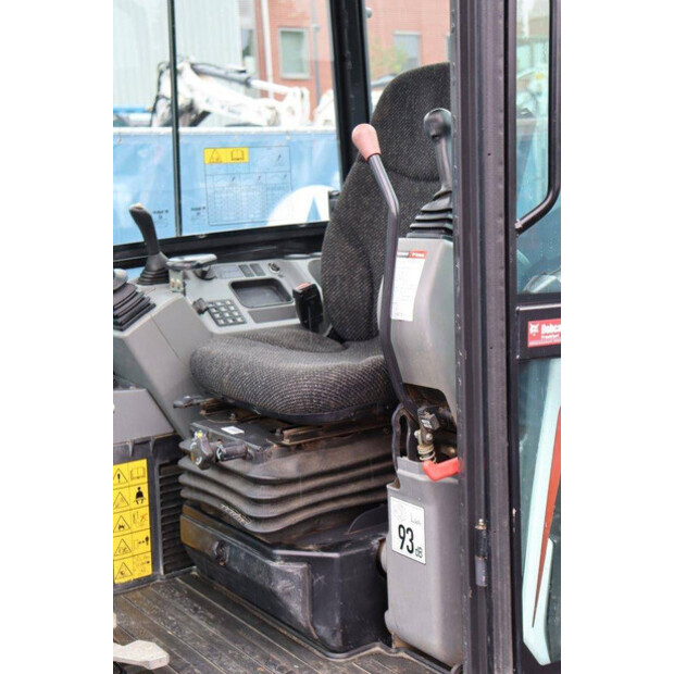 2020 بوبكات E27Z-40162072
