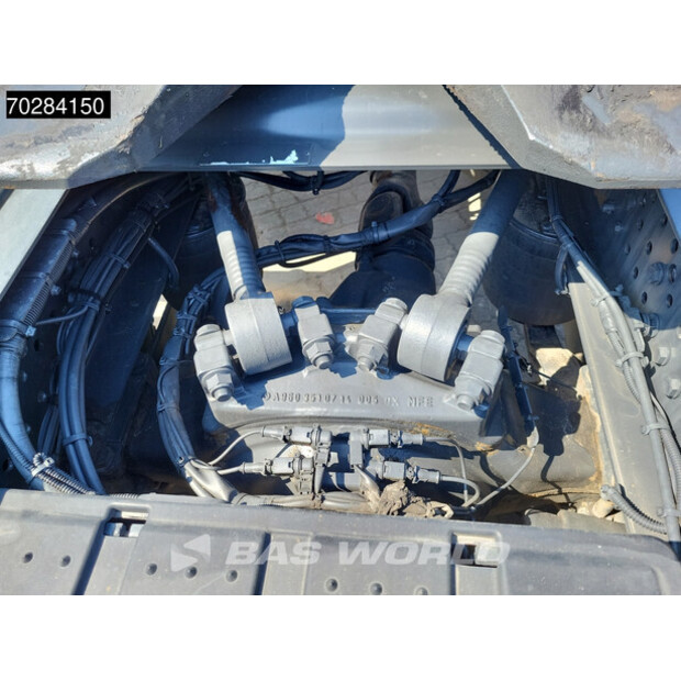 2017 Mercedes-Benz Actros 1942-40163984