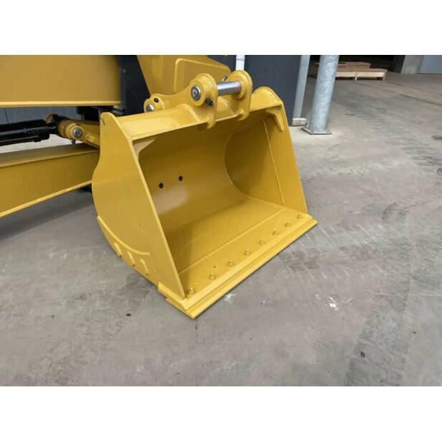 2025 Caterpillar 323D-40180977