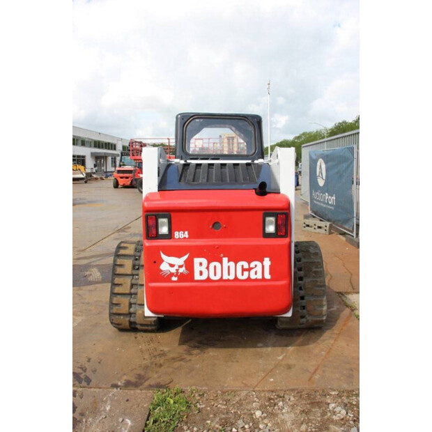 BOBCAT 864-40181496