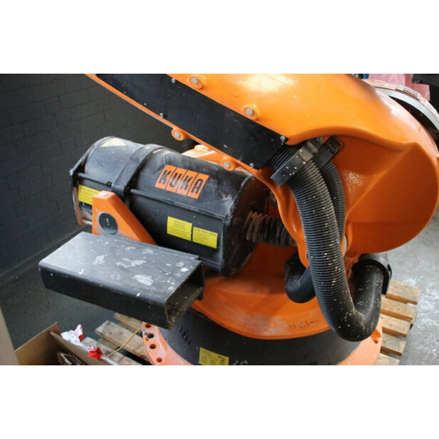 2013 UK KR 150-F 2000-40182002