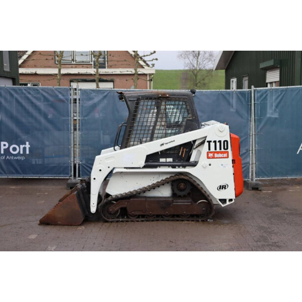 2009 BOBCAT T110-40183190