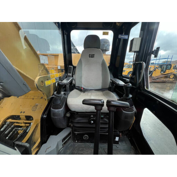 2009 كاتربيلر 328DLCR-40186444