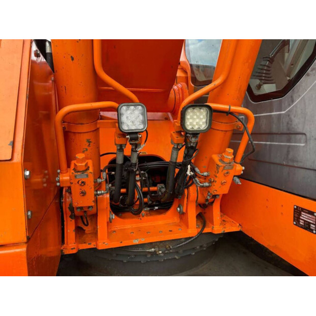 2012 دووسان DX235LCR-40187027