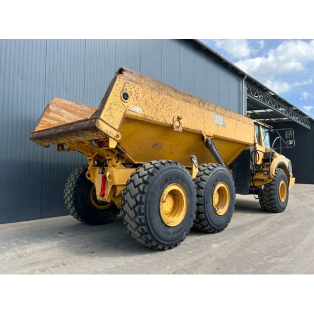 2011 Volvo A25F-40188401