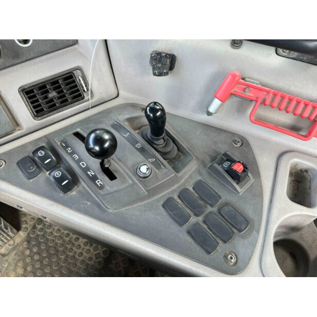 2011 Volvo A25F-40188436