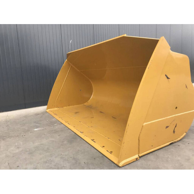 2024 Caterpillar 938M-40192044