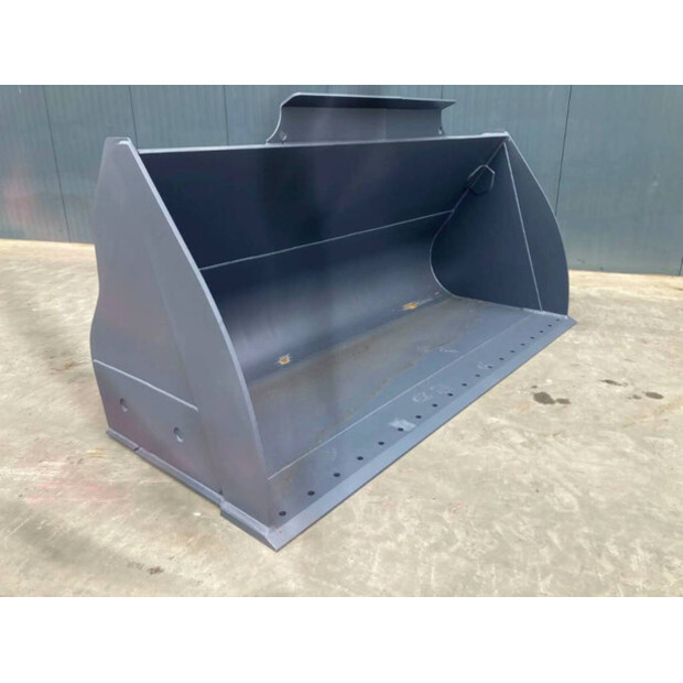 2025 فولفو L120H-40192678