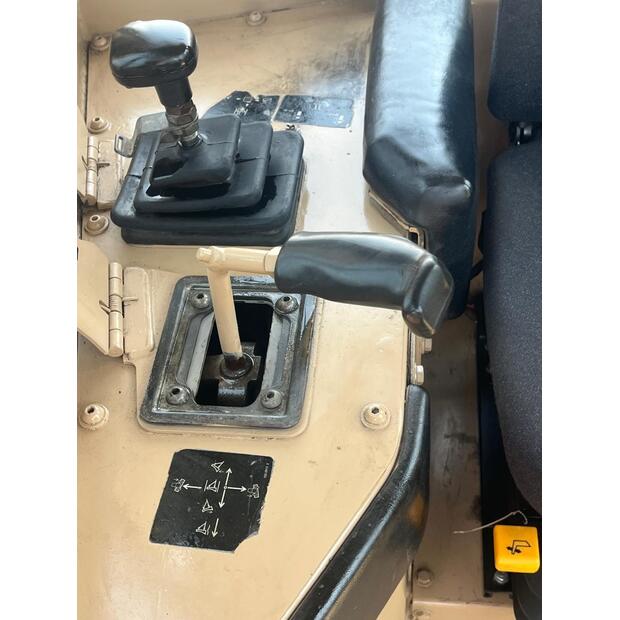 2012 Caterpillar D8R-40209573