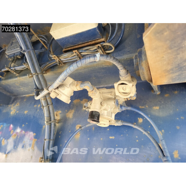 2003 فايمون فيل ILO-3-40211157