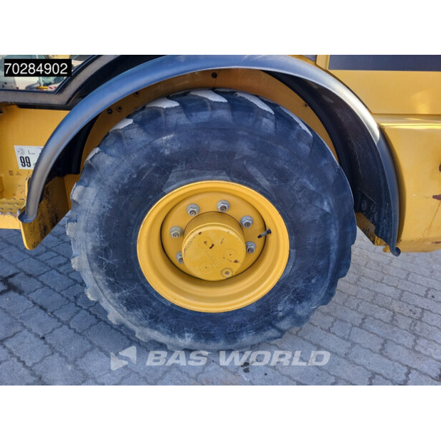 2015 كاتربيلر 906H2-40211341