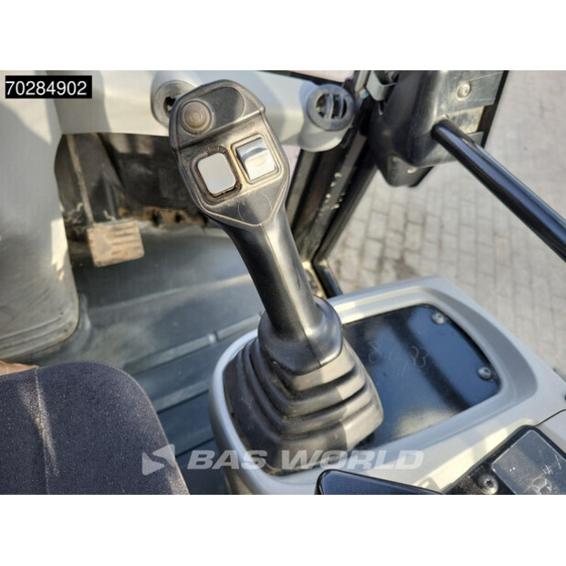 2015 كاتربيلر 906H2-40211347