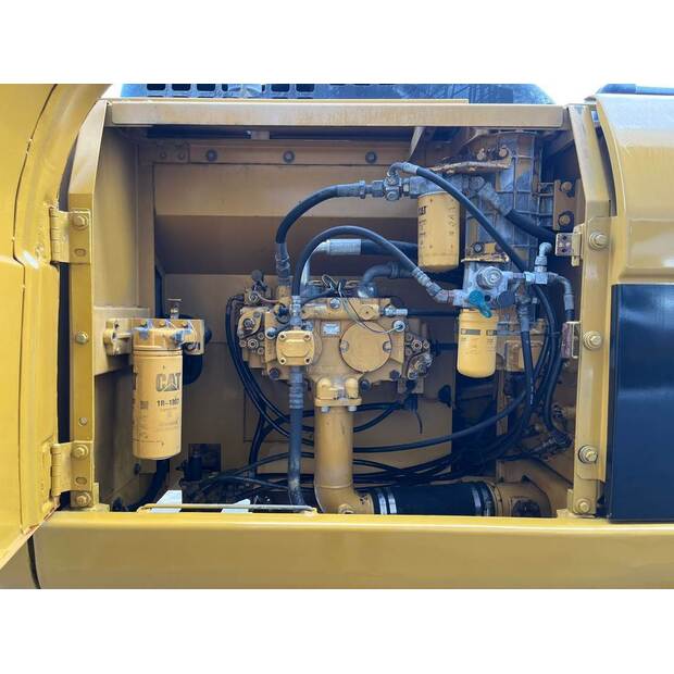 2009 Caterpillar 324DL-40211852