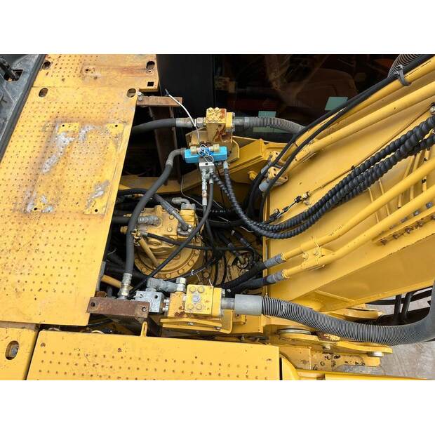 2009 Caterpillar 324DL-40211862
