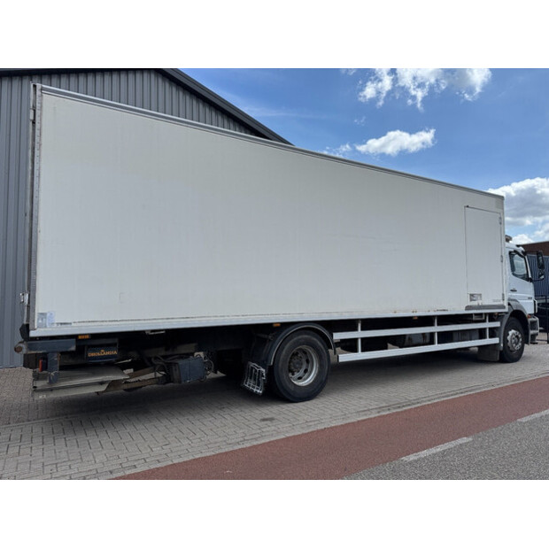 2007 Mercedes-Benz AXOR 1928-40233071