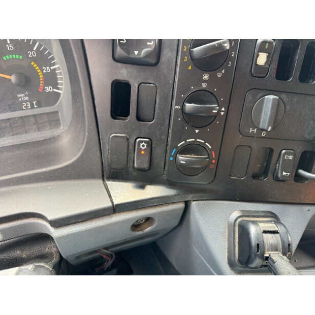 2007 Mercedes-Benz AXOR 1928-40233110