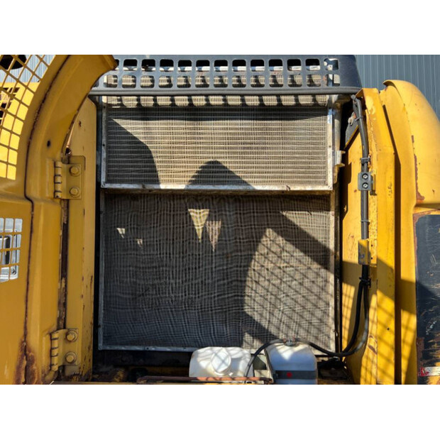 2005 كاتربيلر 320CL-40261256
