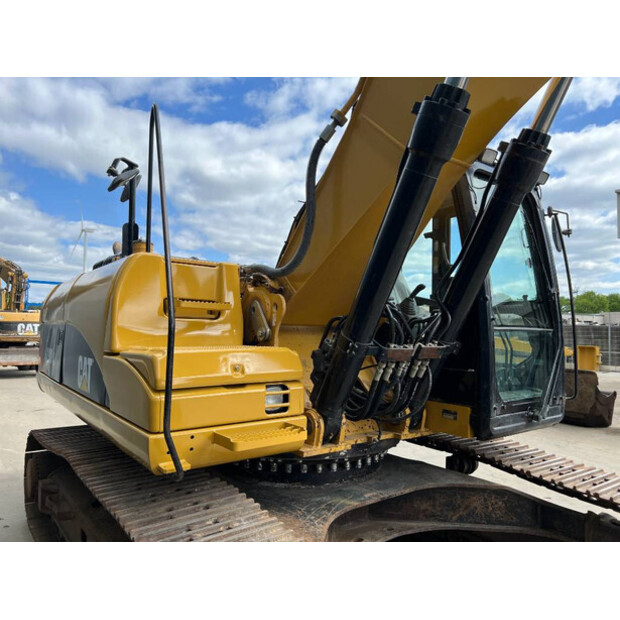 2010 Caterpillar 329DLN-40261650