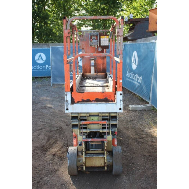 2011 JLG 2030 ES-40267402