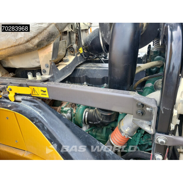 2017 فولفو L150H-40285263