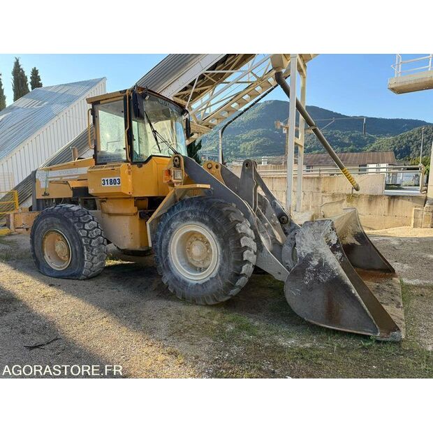 1999 Volvo L70C-40303397