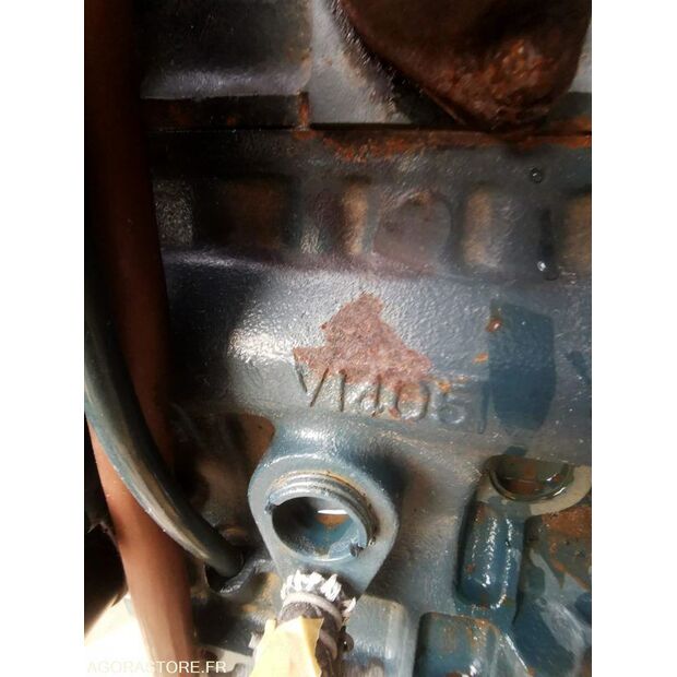 كوبوتا V1405-40321310